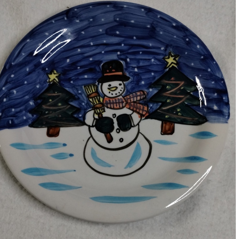 Tabletops Unlimited Holiday Season Snowman Christmas Plate 10.5"‎ Winter Decor
